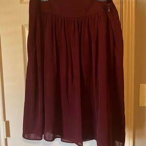 Ann Taylor size 12 burgundy skirt, very pretty!